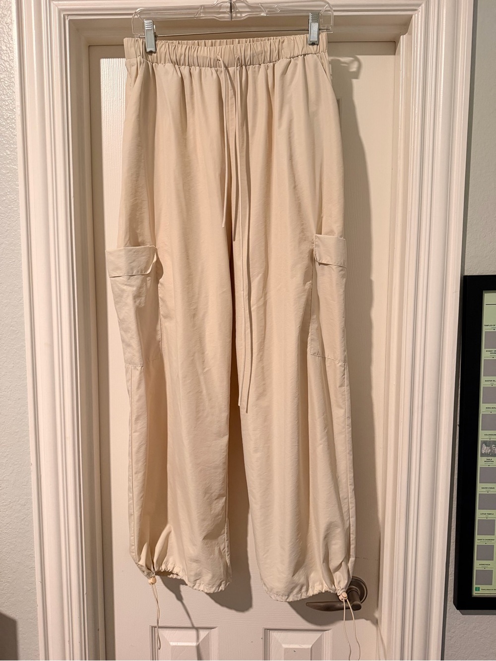 Sadie & Sage Cream Cargo Drawstring Pants